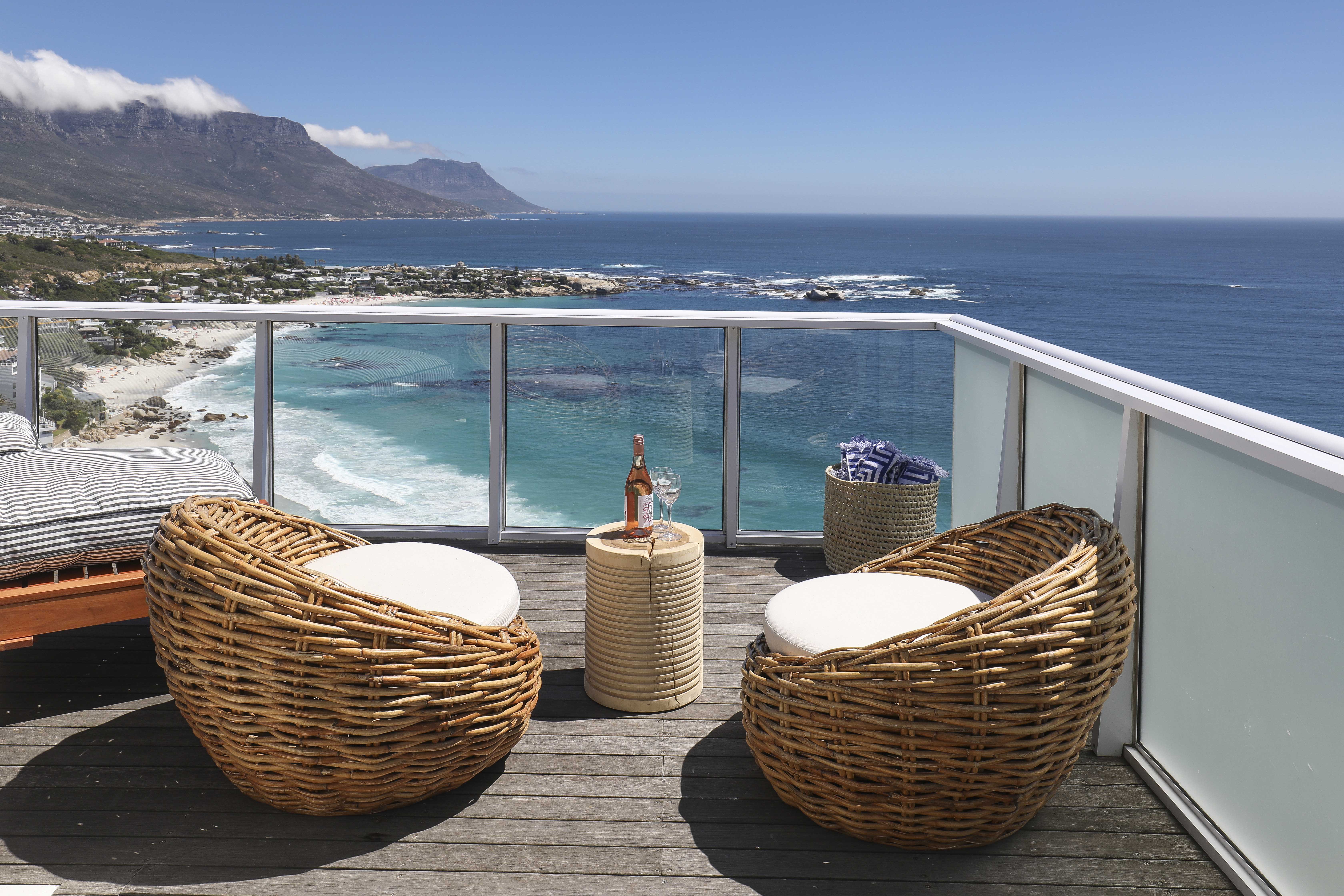 Leckhampton Court thumbnail 3