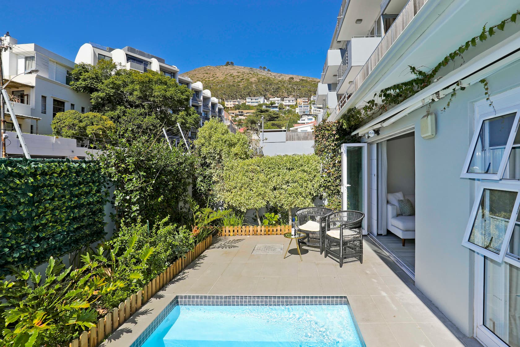 Peaceful oasis with own pool thumbnail 2