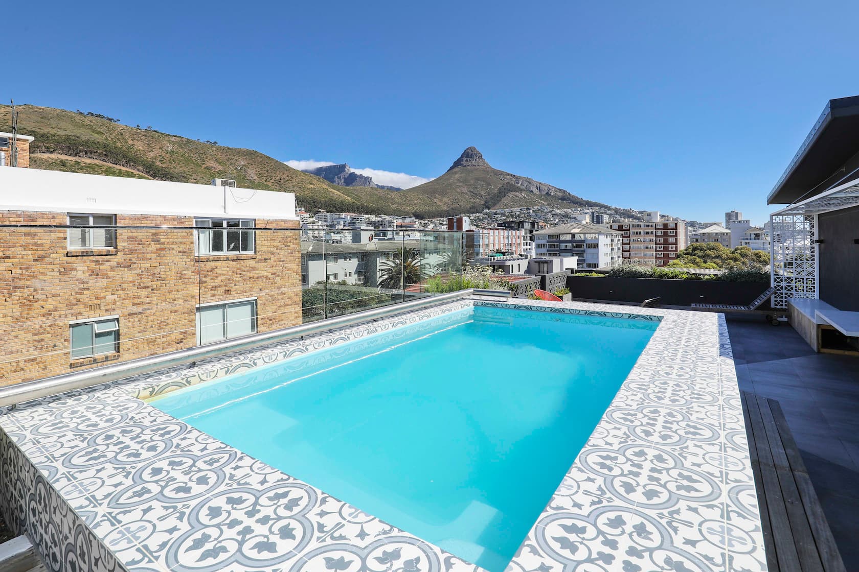 Petite Sea Point Studio thumbnail 3