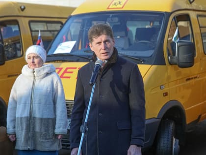 Уссурийский школьный автопарк пополнился новым автобусом