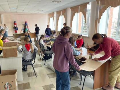 Пятьсот окопных свечей для бойцов изготовили в Партизанском муниципальном округе