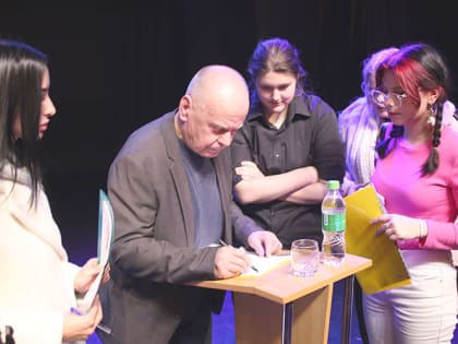 С детства нужные книги читать