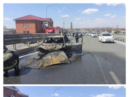 В Приморье Toyota Camry врезалась в грузовик и полностью сгорела