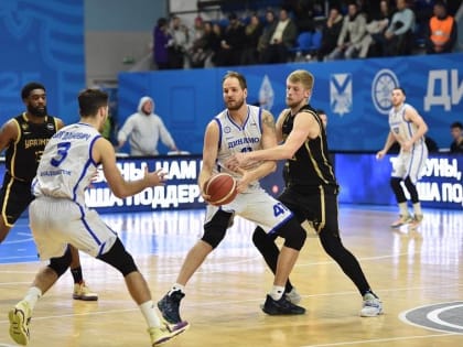 Баскетболисты владивостокского «Динамо» одержали три победы подряд