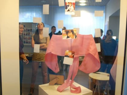 В Музейно-выставочном комплексе ВГУЭС открылась выставка «Корея рядом»