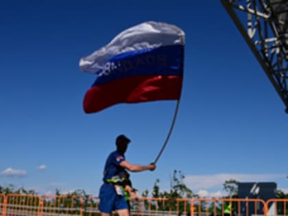 Во Владивостоке провели шестой всероссийский полумарафон «ЗаБег.РФ» (ФОТО)