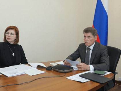 Губернатор Приморья принял участие в первом заседании Попечительского совета музея-заповедника имени Арсеньева