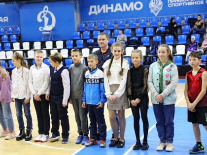 Победителей и призеров командных чемпионата и первенства края наградили в Приморье