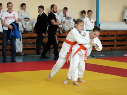 Приморские дзюдоисты разыграли первые медали в новом году