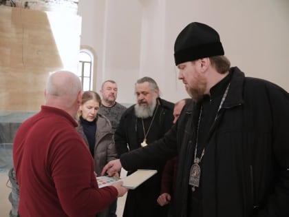 Митрополит Владимир возглавил совещание, посвященное строительству Спасо-Преображенского кафедрального собора