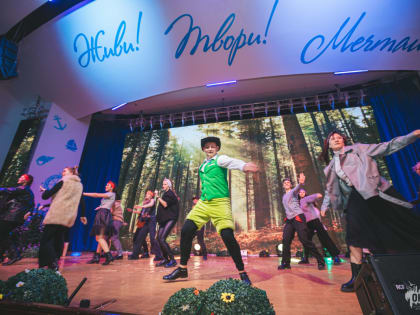 Всероссийский детский центр «Океан» развивает интерес детей к театральному творчеству