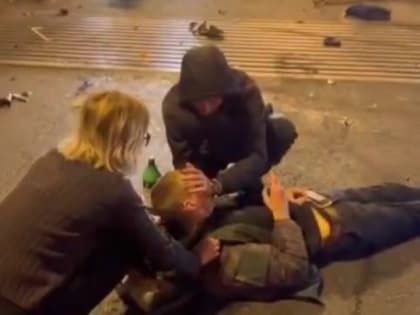 Люди вылетели на дорогу: кошмарные кадры ДТП опубликованы во Владивостоке