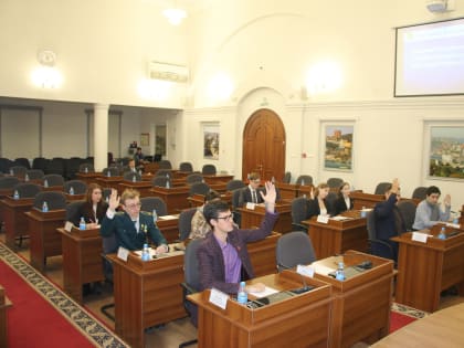 Состоялось итоговое заселение Общественной молодежной палаты при Думе города Владивостока