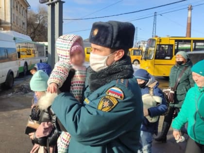 Для беженцев с Донбасса в Приморье собрали уже 350 тысяч рублей