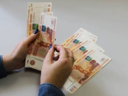 Специалисты назвали сферу в Приморье, в которой за год стало больше вакансий и выросли зарплаты