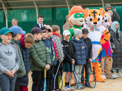 Спортсмены из Приморья и других регионов России встретились на юношеском турнире по теннису во Владивостоке