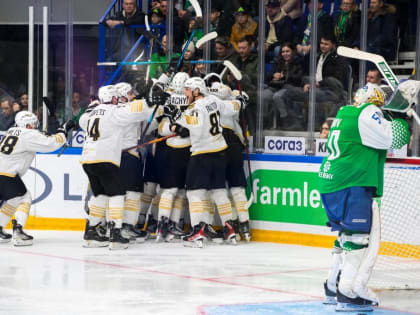 Приморский «Адмирал» повел 3:2 в серии с «Салаватом Юлаевым»