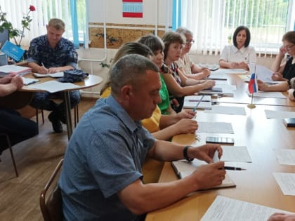 ЛЕТНЯЯ ОЗДОРОВИТЕЛЬНАЯ КОМПАНИЯ ПРОДОЛЖАЕТСЯ