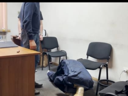 В Приморье направлено в суд уголовное дело в отношении местного жителя, обвиняемого в вымогательстве в составе организованной преступной группы