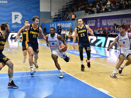 Баскетболисты приморского «Динамо» проиграли «Университету-Югре»
