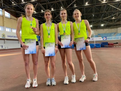 Свыше 20 медалей выиграли приморские легкоатлеаты на первенстве и чемпионате Дальнего Востока