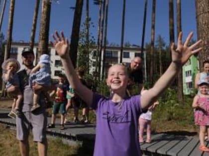 Новые удостоверения для многодетных семей в Свердловской области