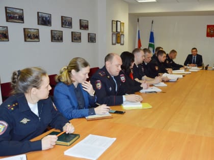 Вопросы национальной безопасности обсудили в областном суде