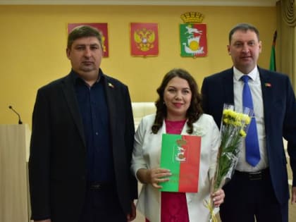 Глава муниципалитета поздравил сотрудников учреждений социальной политики с профессиональным праздником