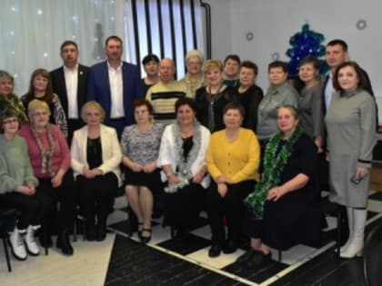 Мы подвели итоги совместной деятельности и поздравили друг друга с наступающим новым годом!