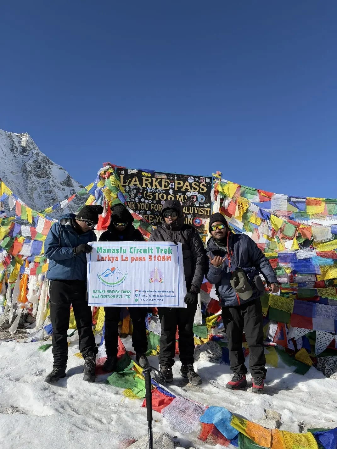 Manaslu Larkya La Pass 5106 M.