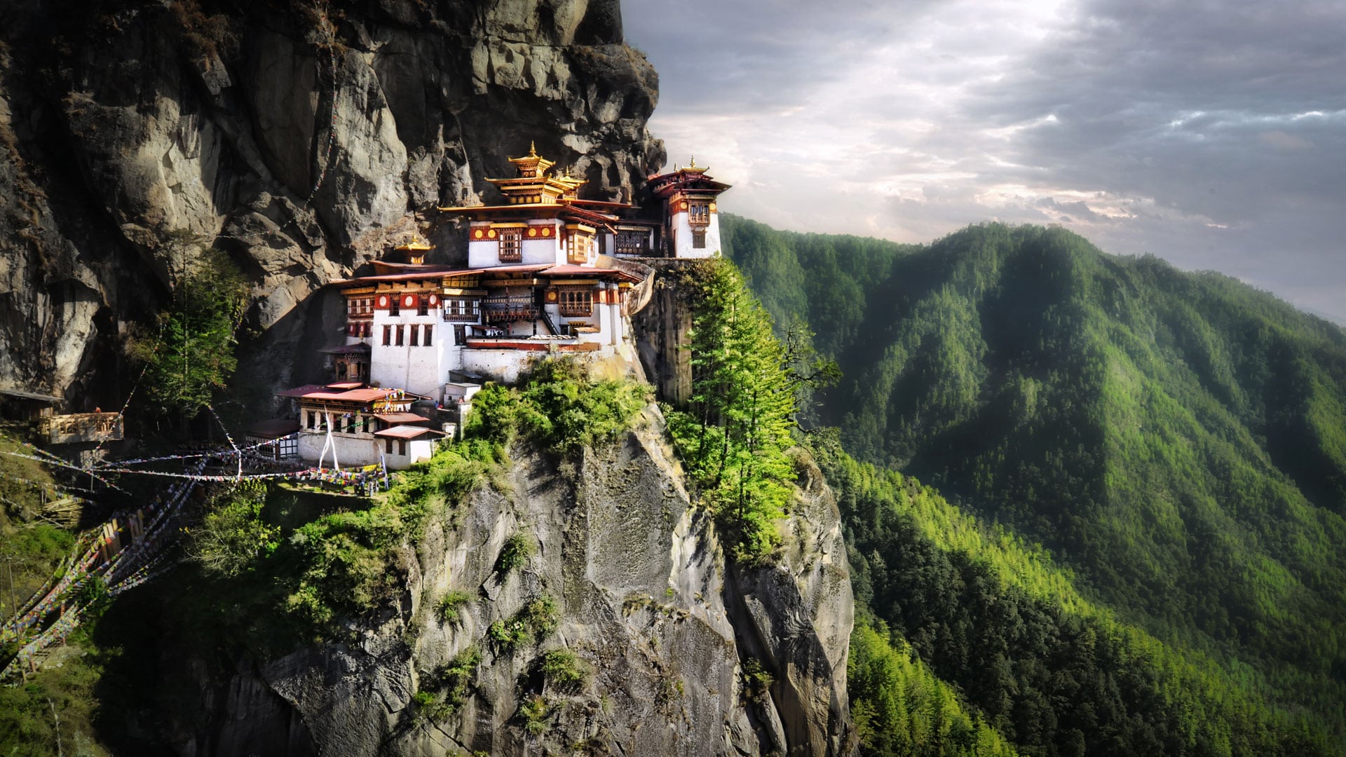 Discover Bhutan Tour - 5 Days photo 2