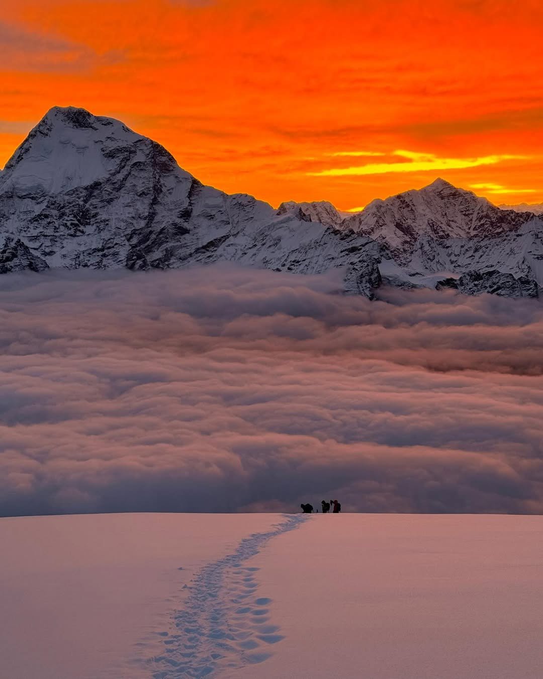 Mera Peak Climbing – 16 Days photo 4