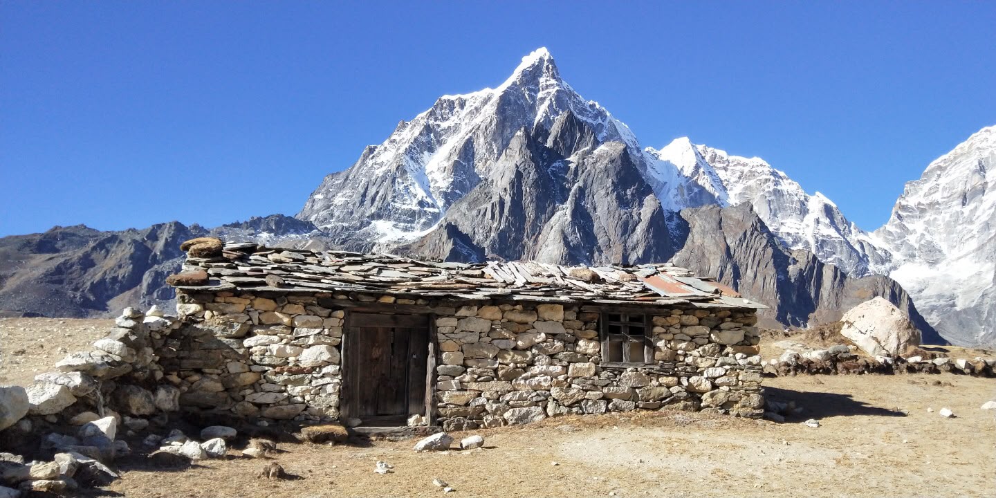 Ama Dablam Base Camp -15 Days