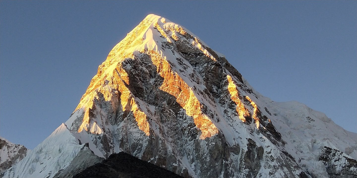 Ama Dablam Base Camp -15 Days gallery 1