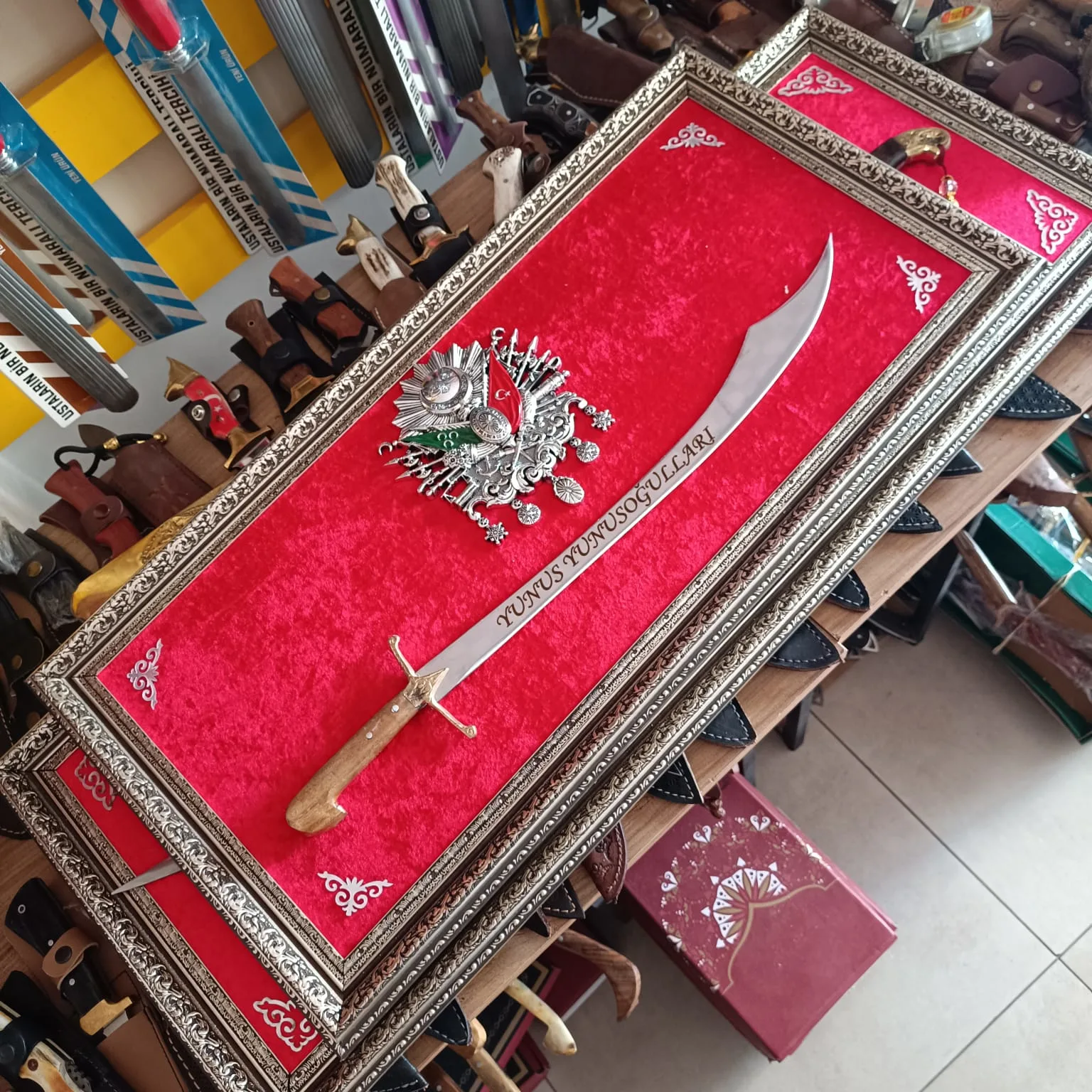 osmanlı armanlı tablolu kılıç