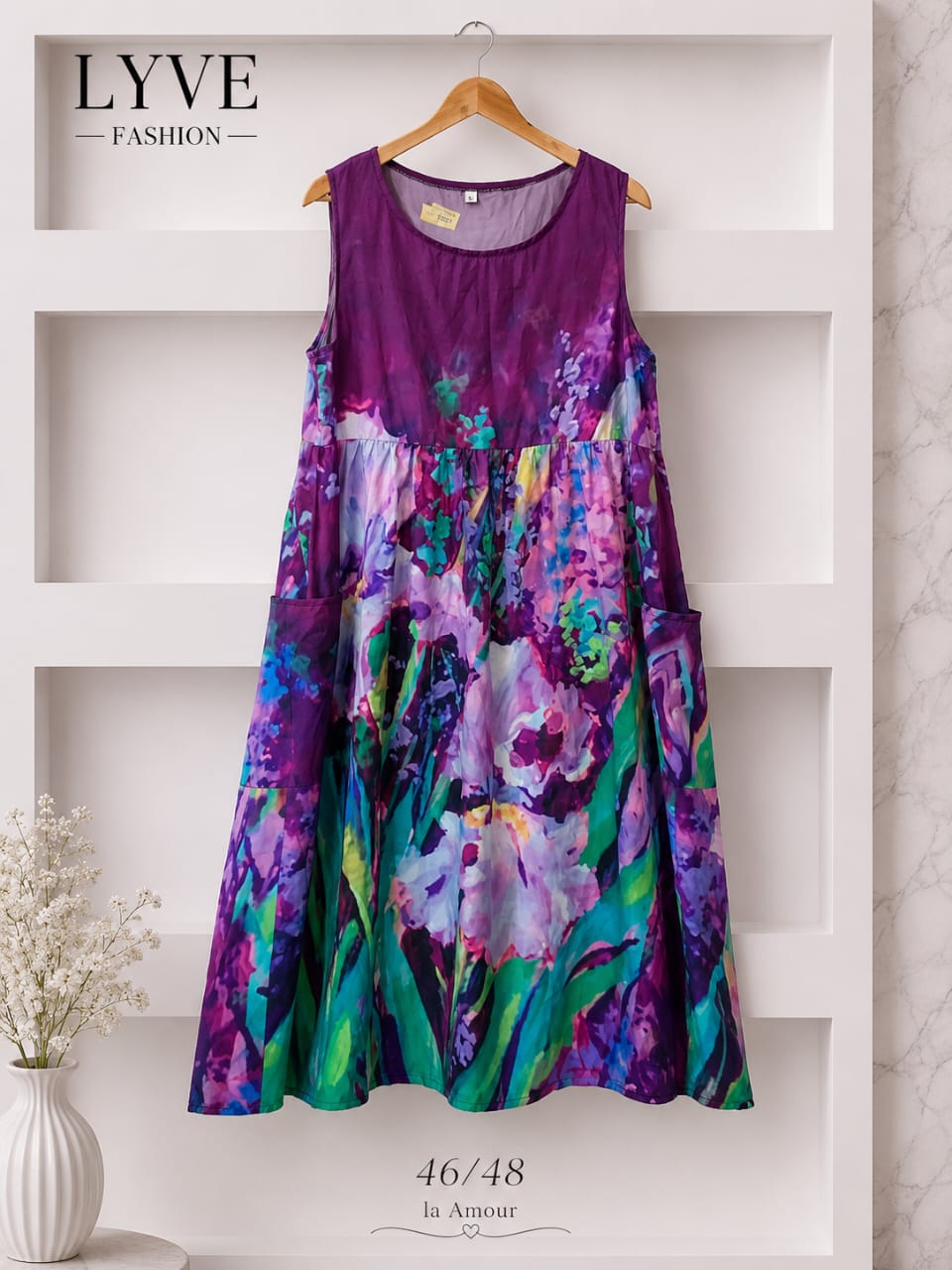 Robe fleurie sans manches