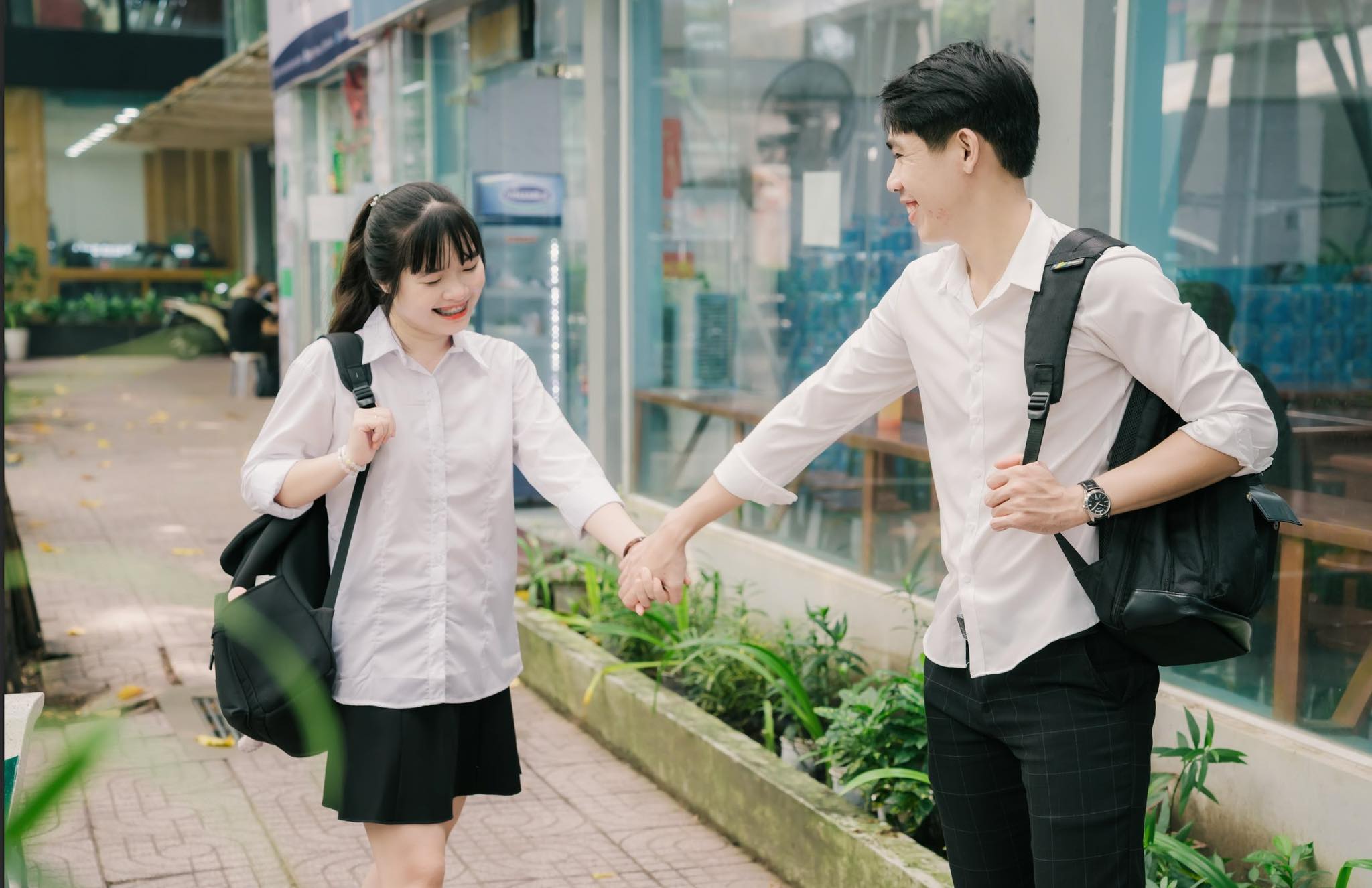 Khoảnh khắc 1