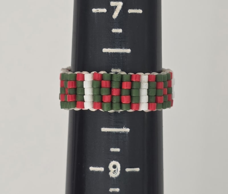 Beaded Ring — Winter Berry Checkered