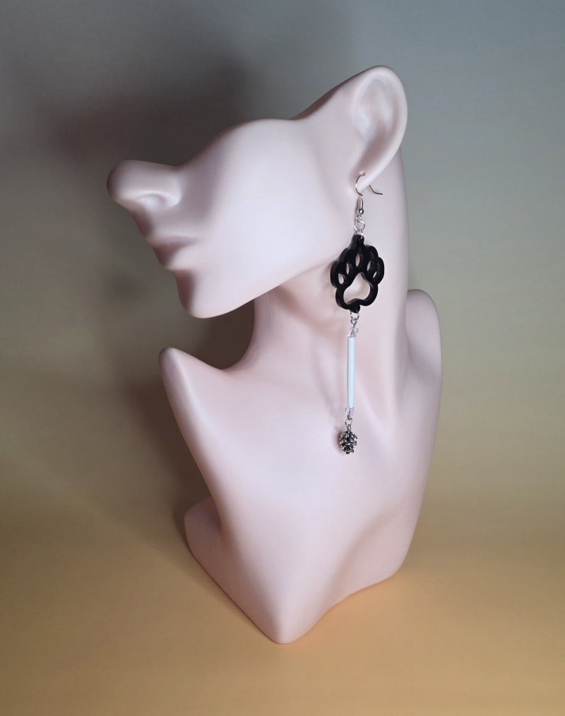 Bear Paw Dangle Earrings — Pinecone & Bone