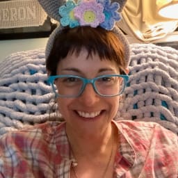 Bunny Ears Flower Crown - Thumbnail 1