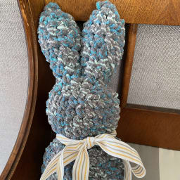 Chunky Knit Bunny with Bow - Thumbnail 1