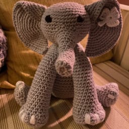 Ellie the Flower Elephant - Thumbnail 1