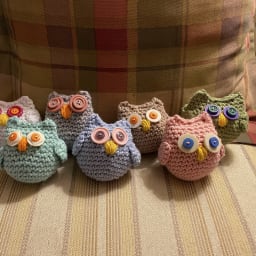 Mini Owl Family - Thumbnail 1