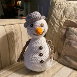 Chester the Snowman - Thumbnail 3