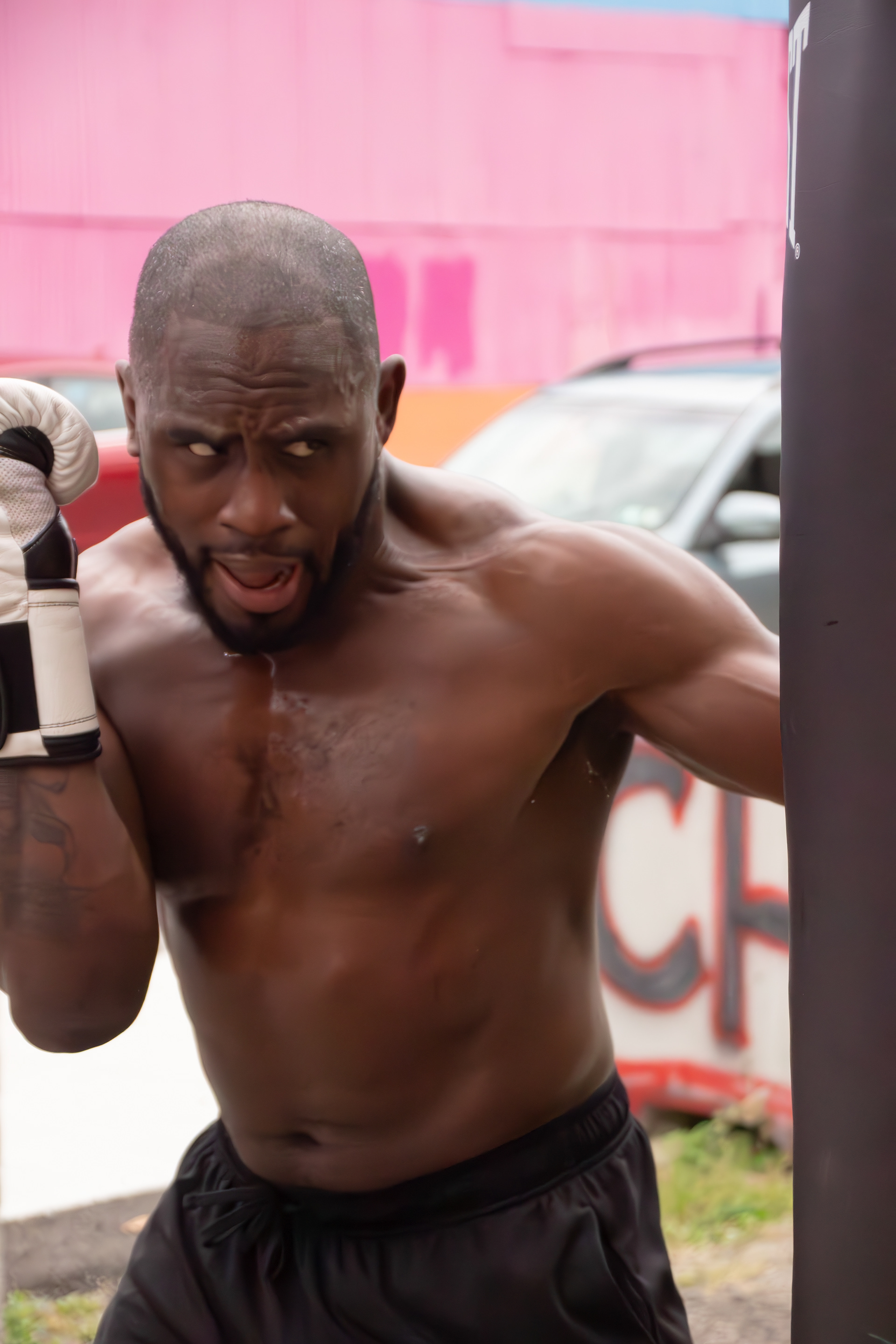 Ed Latimore boxing using Rebel Health Alliance