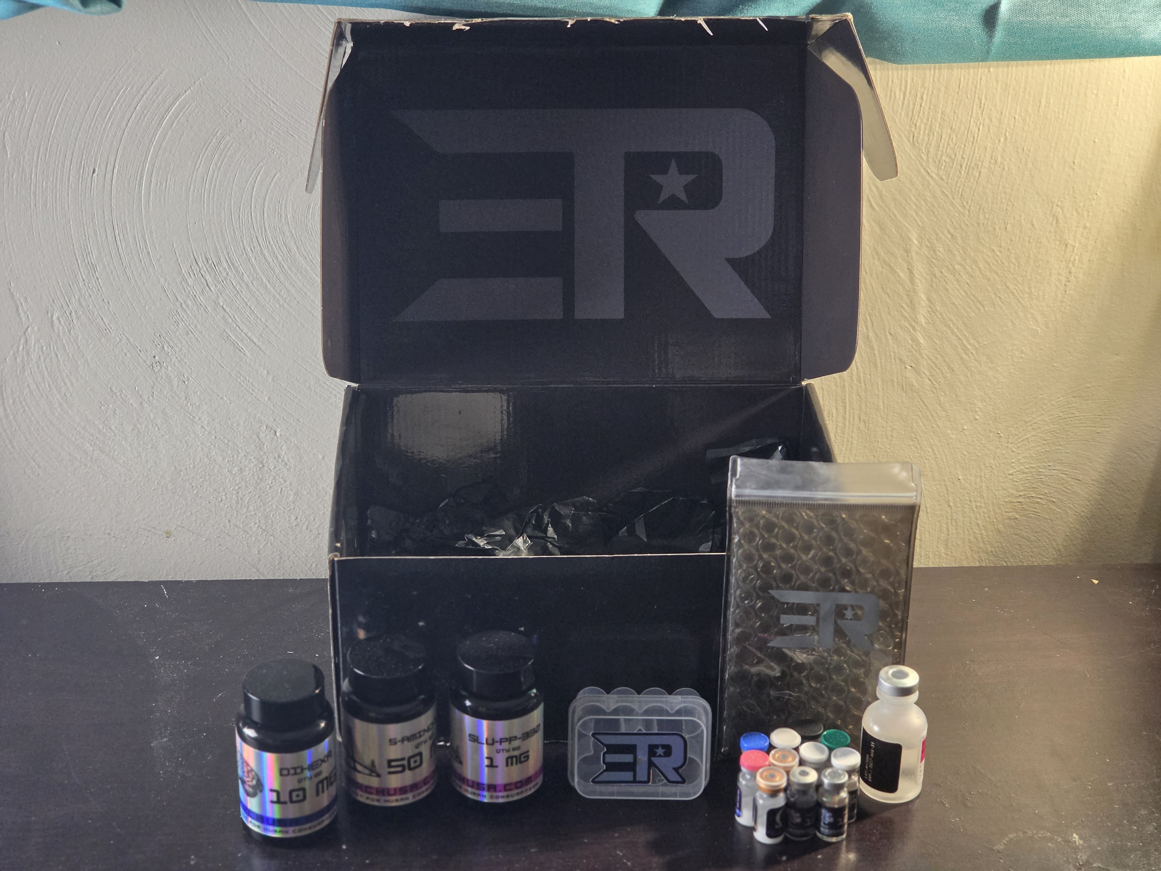 Elite Research shipping, products, and packaging