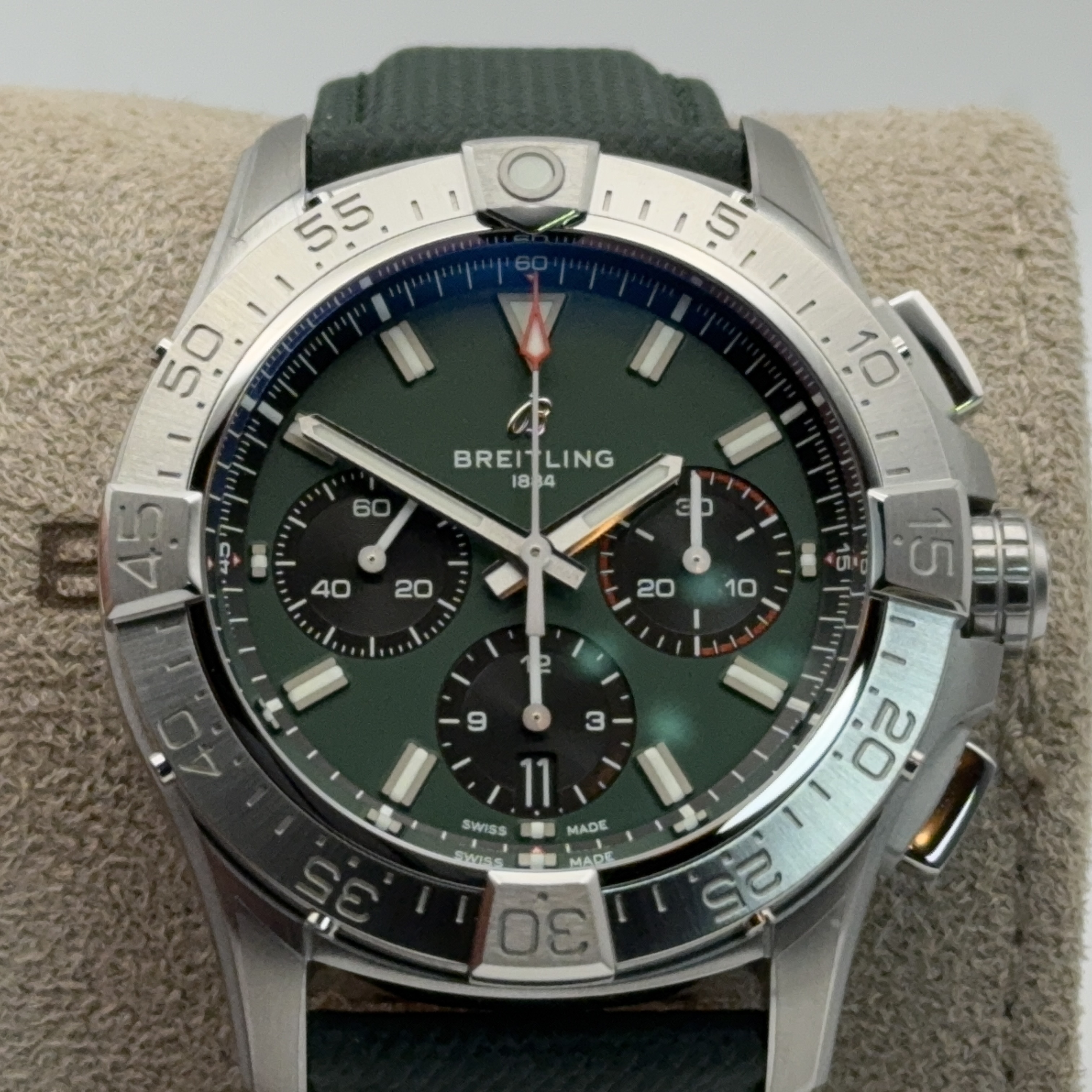 Breitling Avenger front view