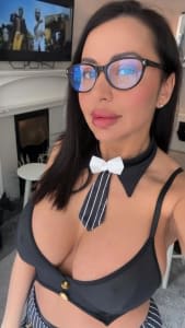 Sophia naughty girl, escort in Glasgow City Centre