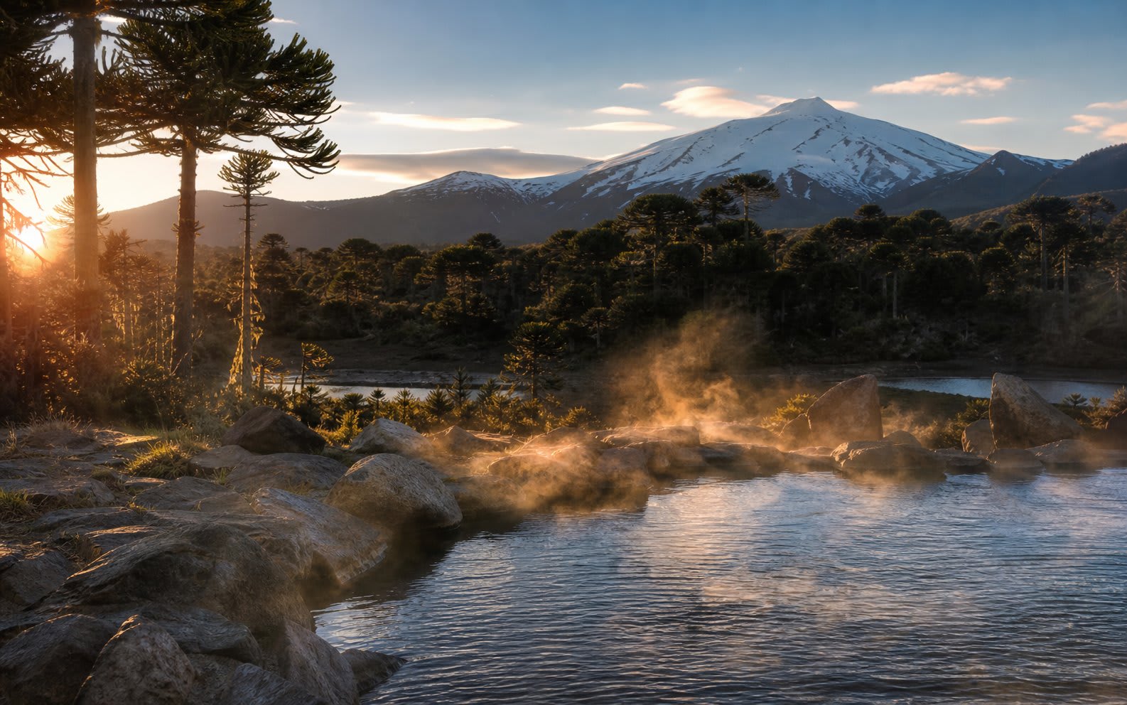 Malalcahuello: termas, araucarias y trekking todo el año