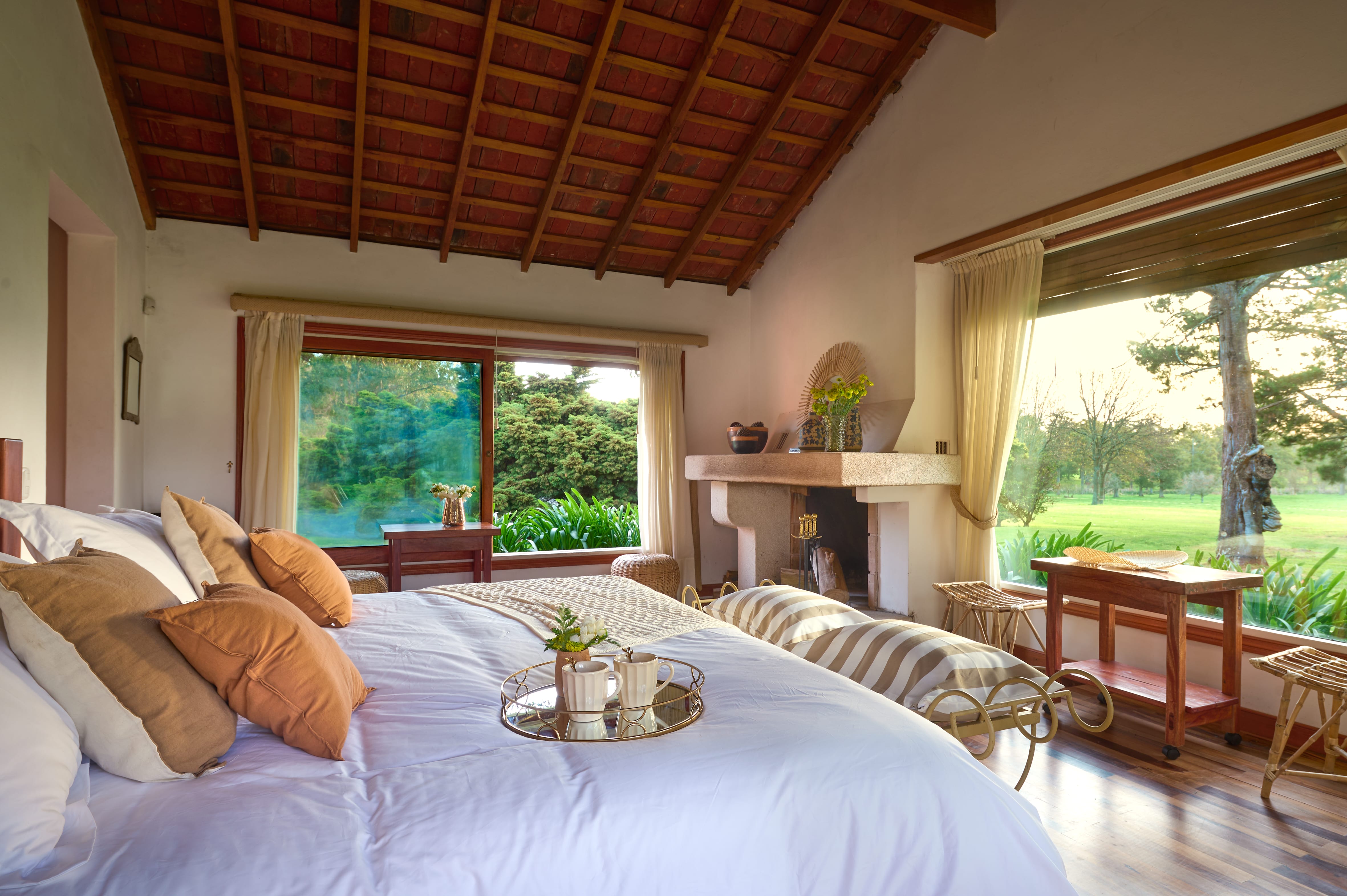 MASTER SUITE – 1/3